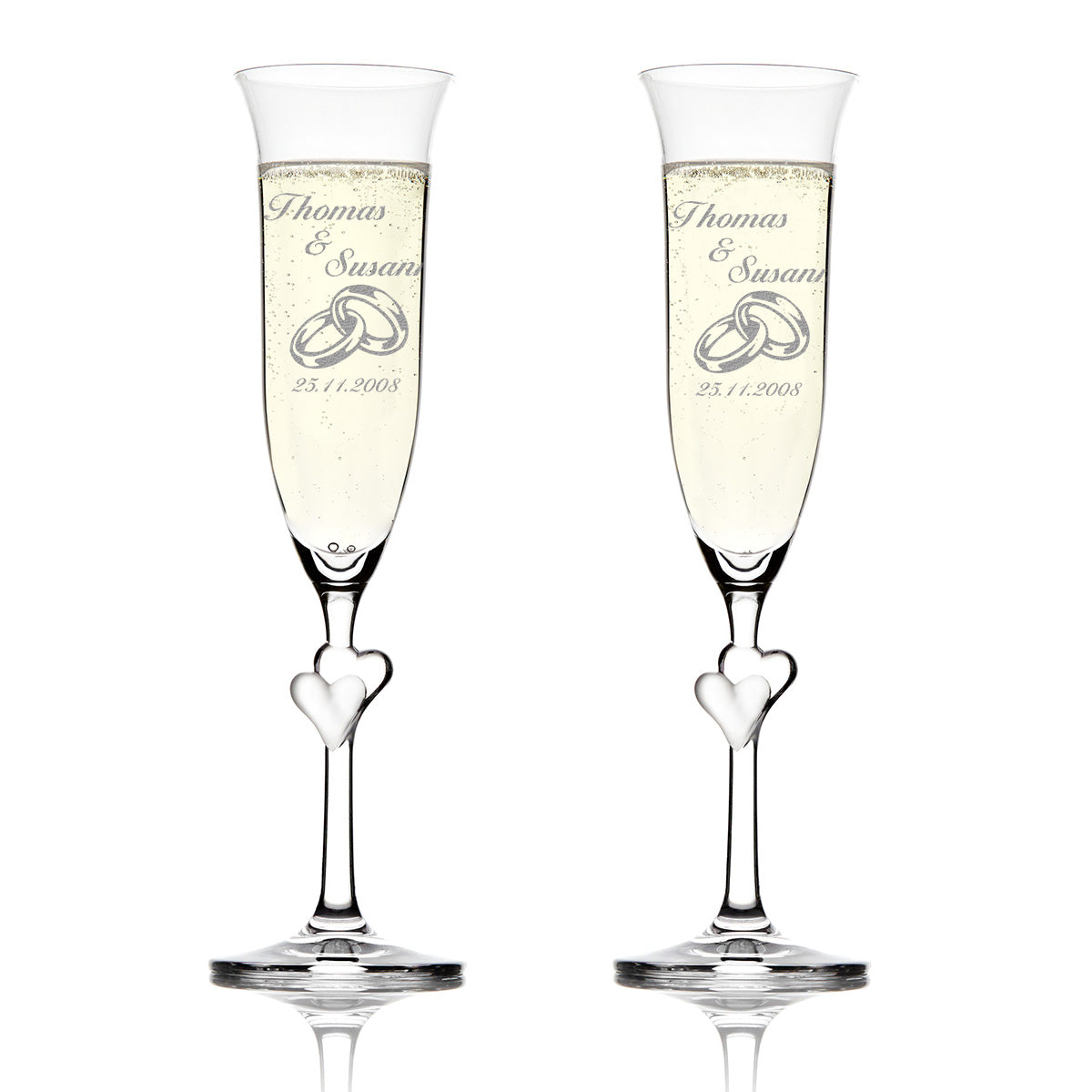 Personalisierte Sektgläser zur Hochzeit mit Ring-Motiv – 2er Set Kristallgläser mit Herz-Stiel & Gravur