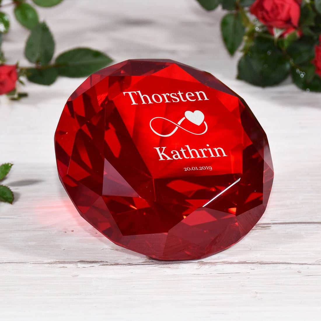 Glasdiamant "Unendlichkeit & Herz" mit Gravur – Geschenk zur Hochzeit & Jahrestag