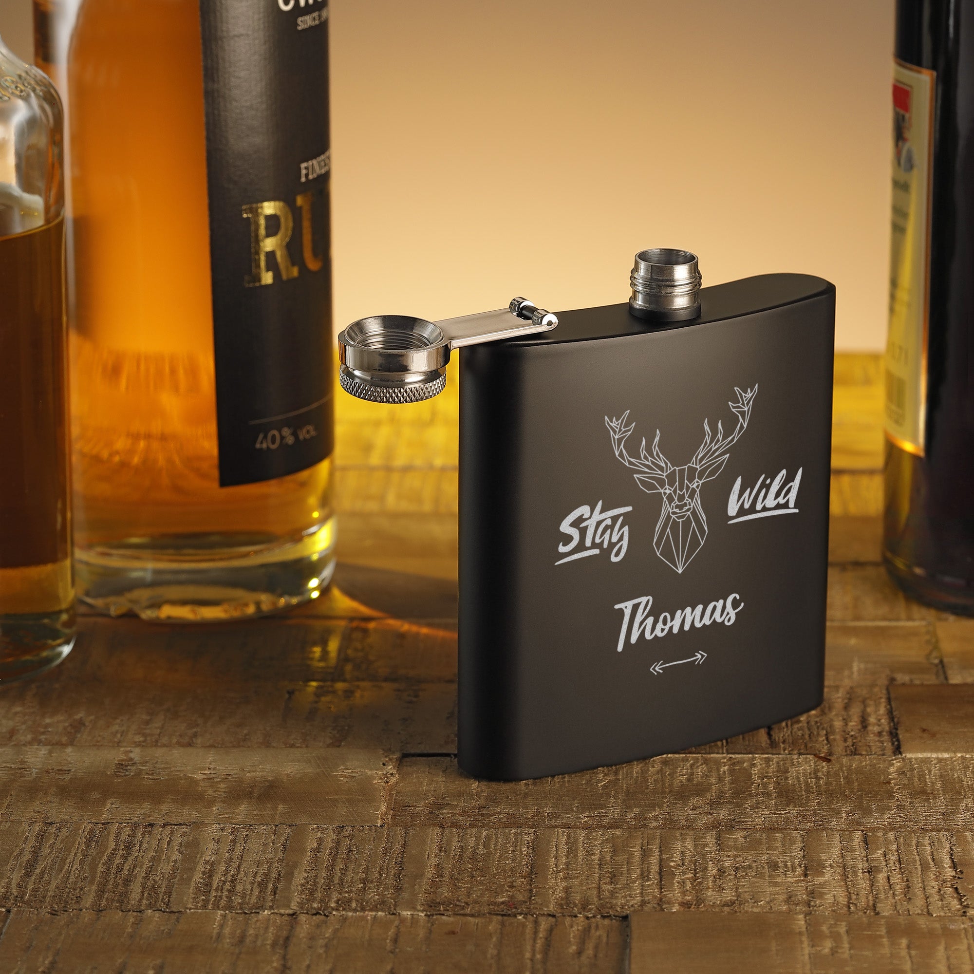 Flachmann Schwarz Matt mit Gravur