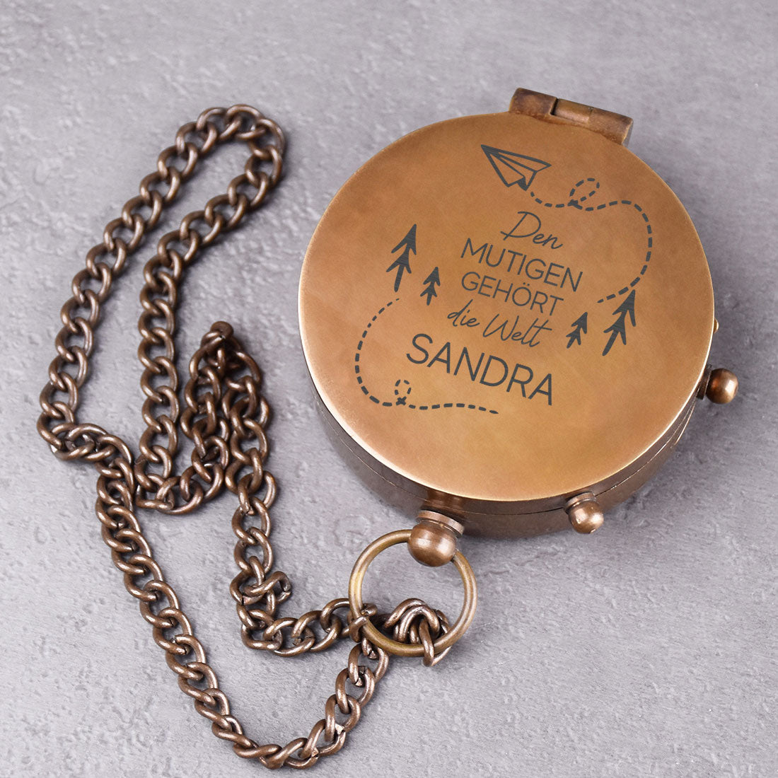 Messingkompass „Den Mutigen gehört die Welt“ | Gravur mit Name | Geschenk
