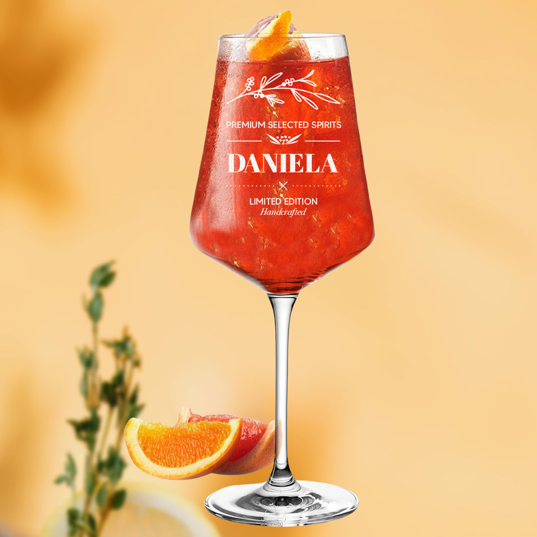 Modernes Aperitif Glas 560 ml mit Wunschgravur für Frauen