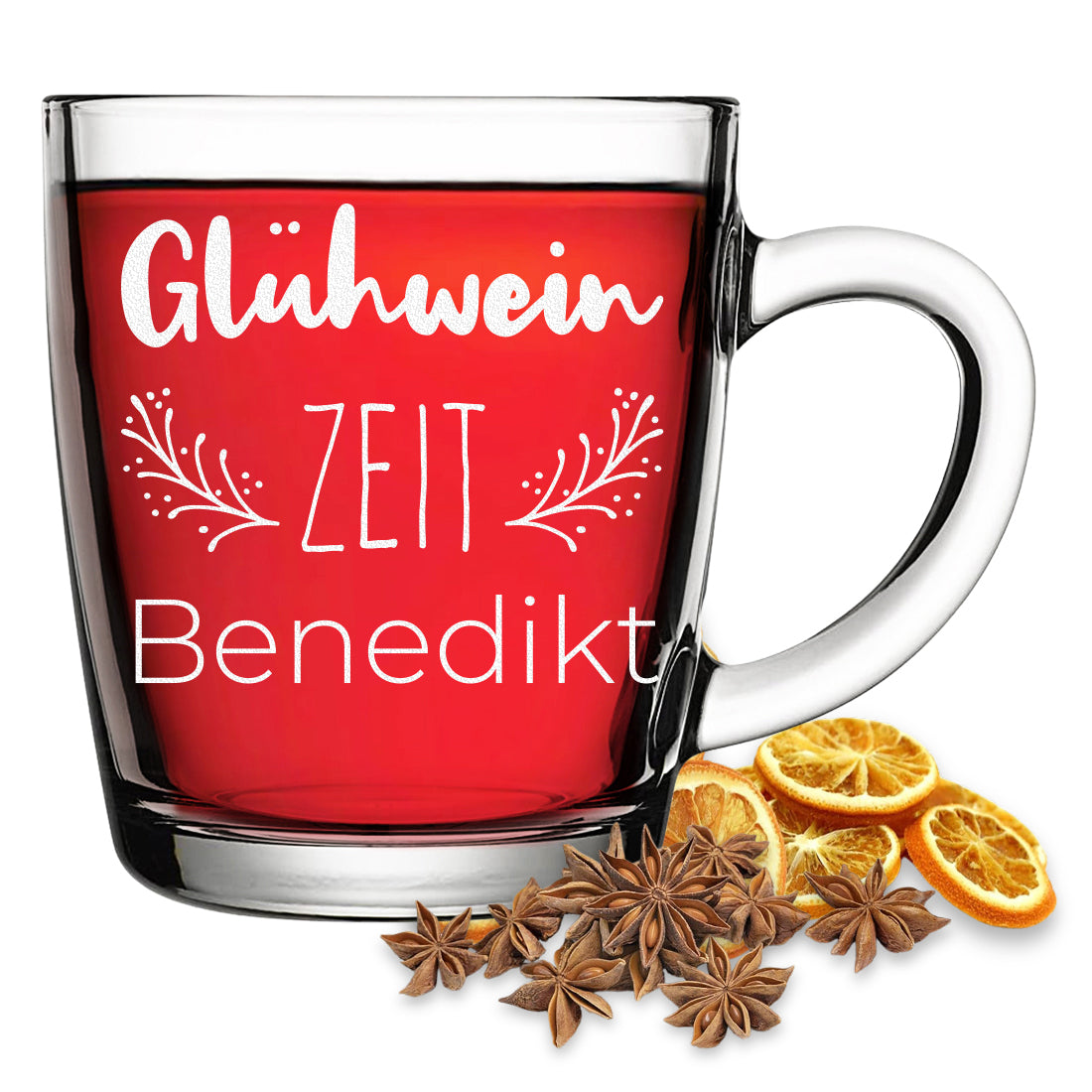 Glühweinglas mit Motiv Glühwein Zeit und Beispielgravur Benedikt vor weißem Hintergrund