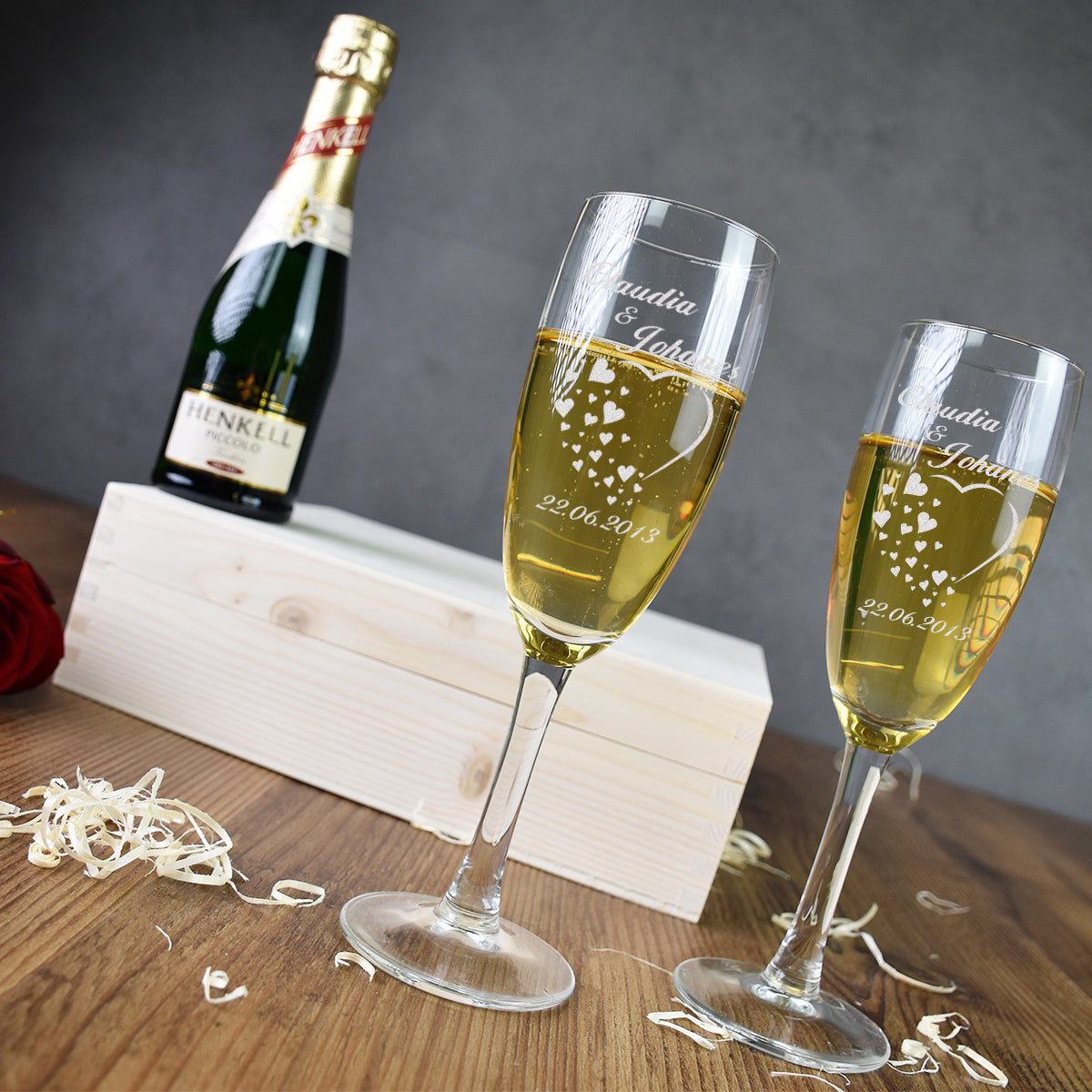 4-teiliges Sekt-Set Hochzeitsgeschenk "Herz" mit Gravur