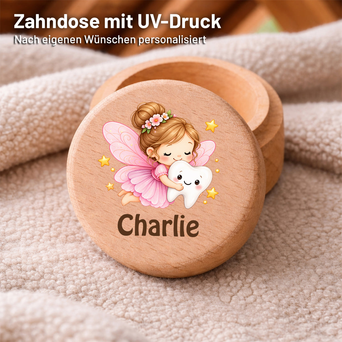 Runde Zahndose mit Motiv Zahnfee und Beispielname Charlie im Detailbild mit UV-Druck auf dem Deckel