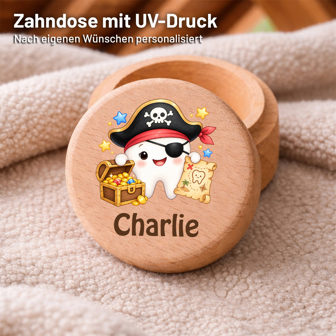 Runde Zahndose mit Motiv Zahn-Pirat und Beispielname Charlie im Detailbild mit UV-Druck auf dem Deckel