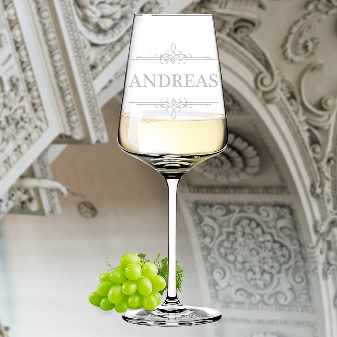 Personalisiertes Weinglas 560 ml mit Gravur - Ornament