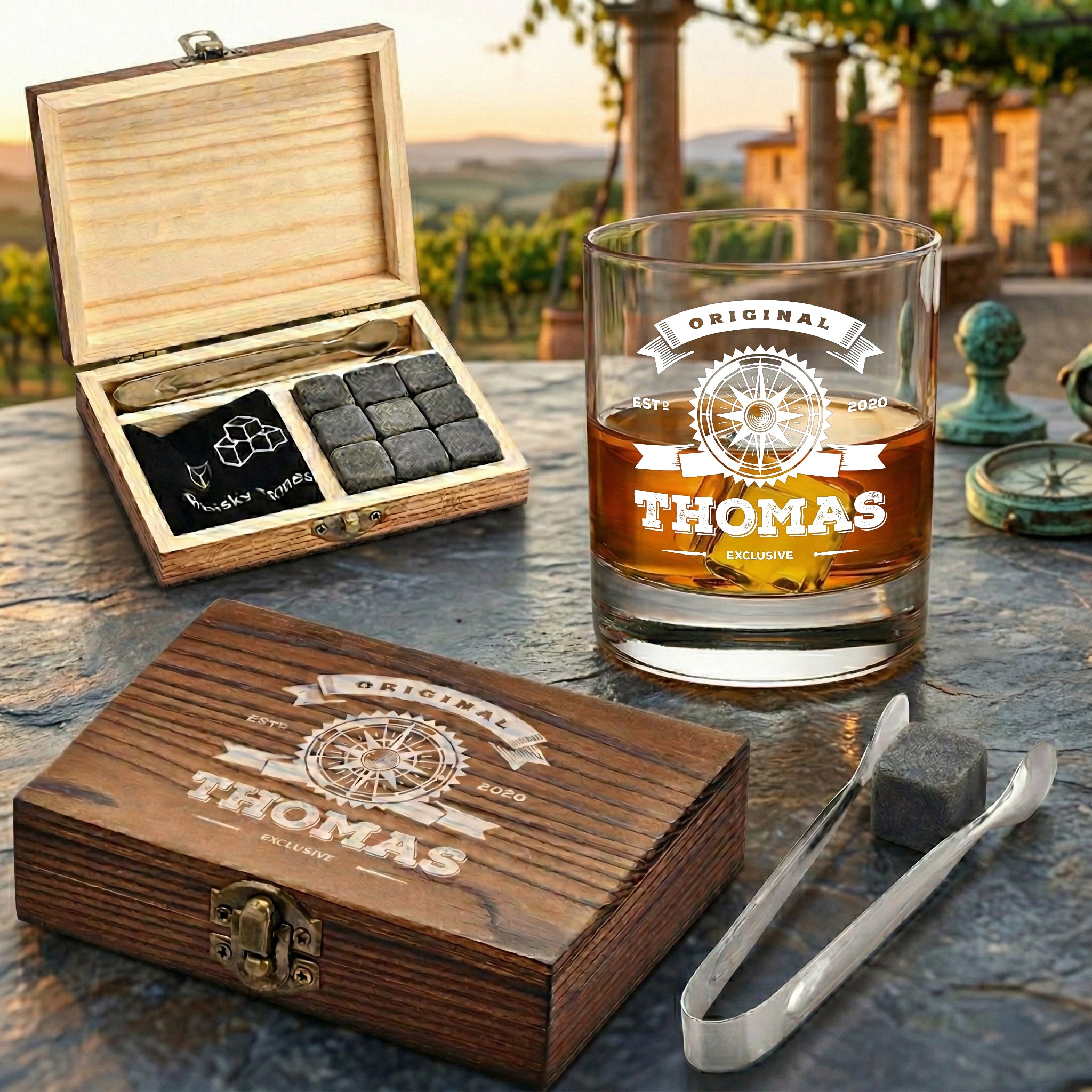 Personalsiertes Whisky-Set 5-tlg Holzkiste, Whiskyglas & Kühlsteine - Motiv "Original Exklusive"