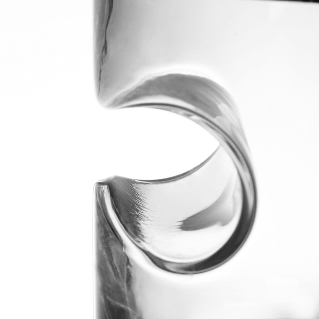 Whiskyglas 330 ml mit Zigarrenhalter für Genießer