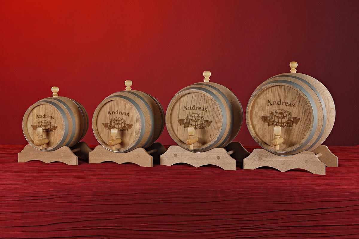 Holzfass aus Eiche mit personalisierter Gravur
