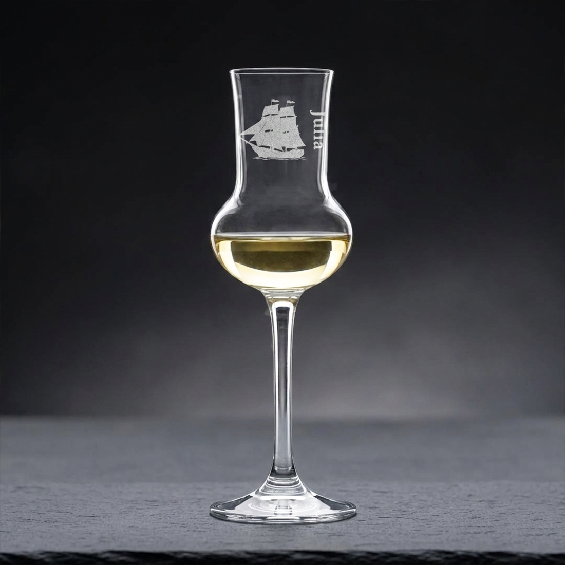 Grappaglas personalisiert Eleganz für feinste Destillate