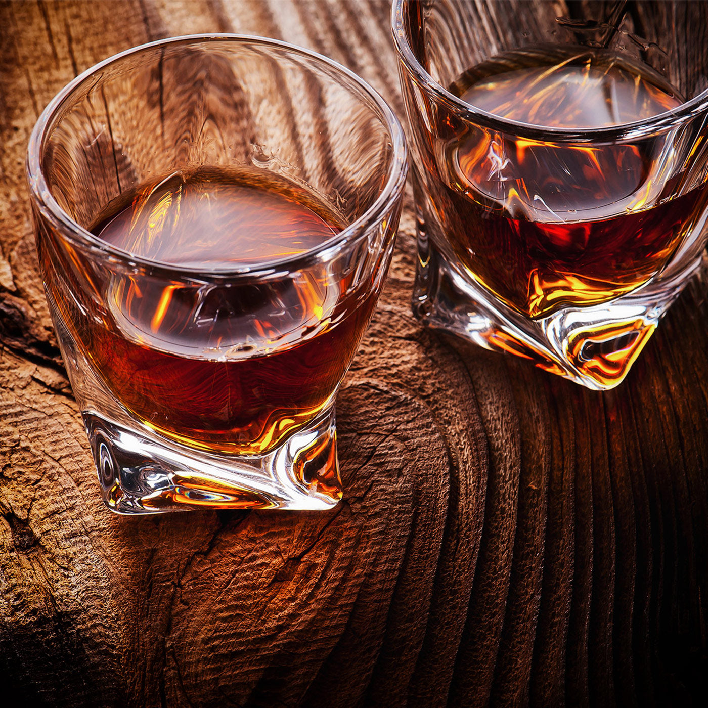 Whisky Set Twirl Dekanter 800 ml und Whiskygläser 300 ml