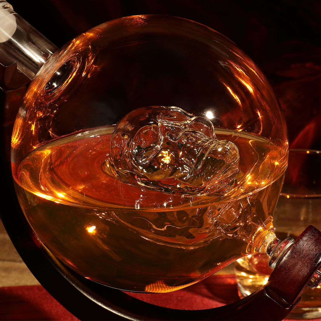 Whisky-Karaffe im Totenkopf-Design 850 ml - Das perfekte Geschenk