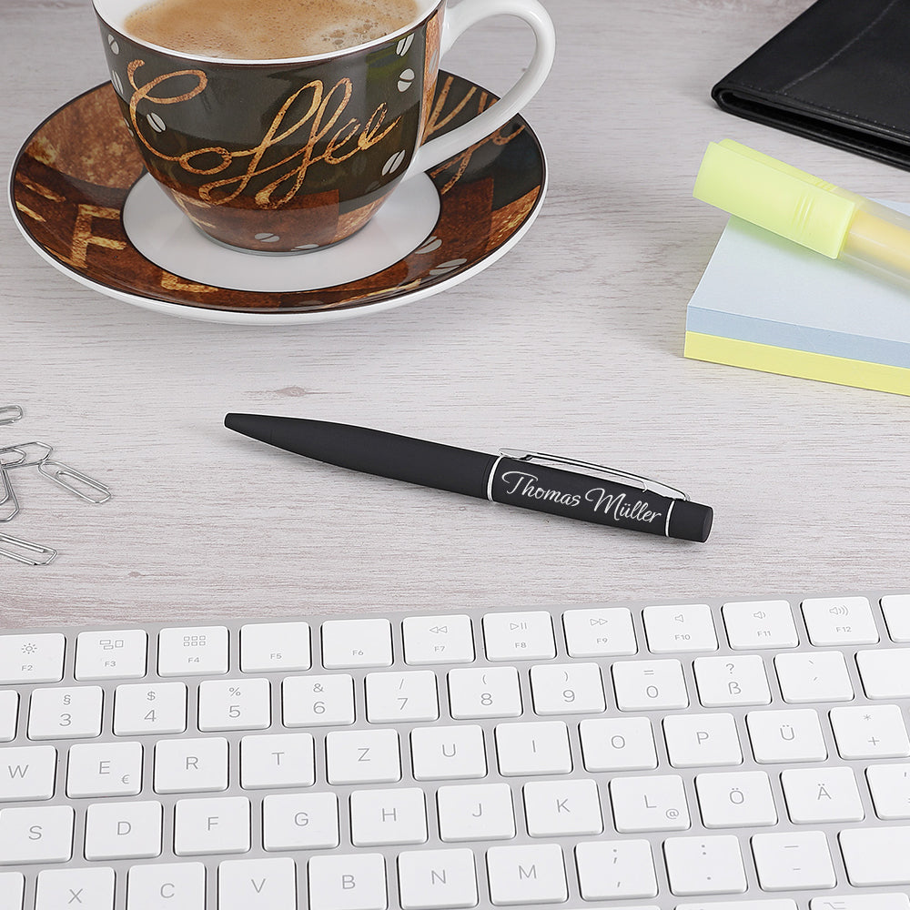 Edler Metall-Drehkugelschreiber in Schwarz mit brillanter Spiegelgravur