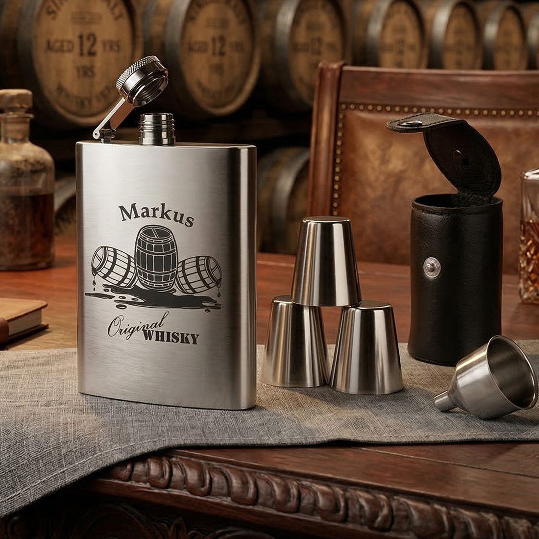 Edelstahl Flachmann Set mit Gravur & Bechern (195ml) personalisiert