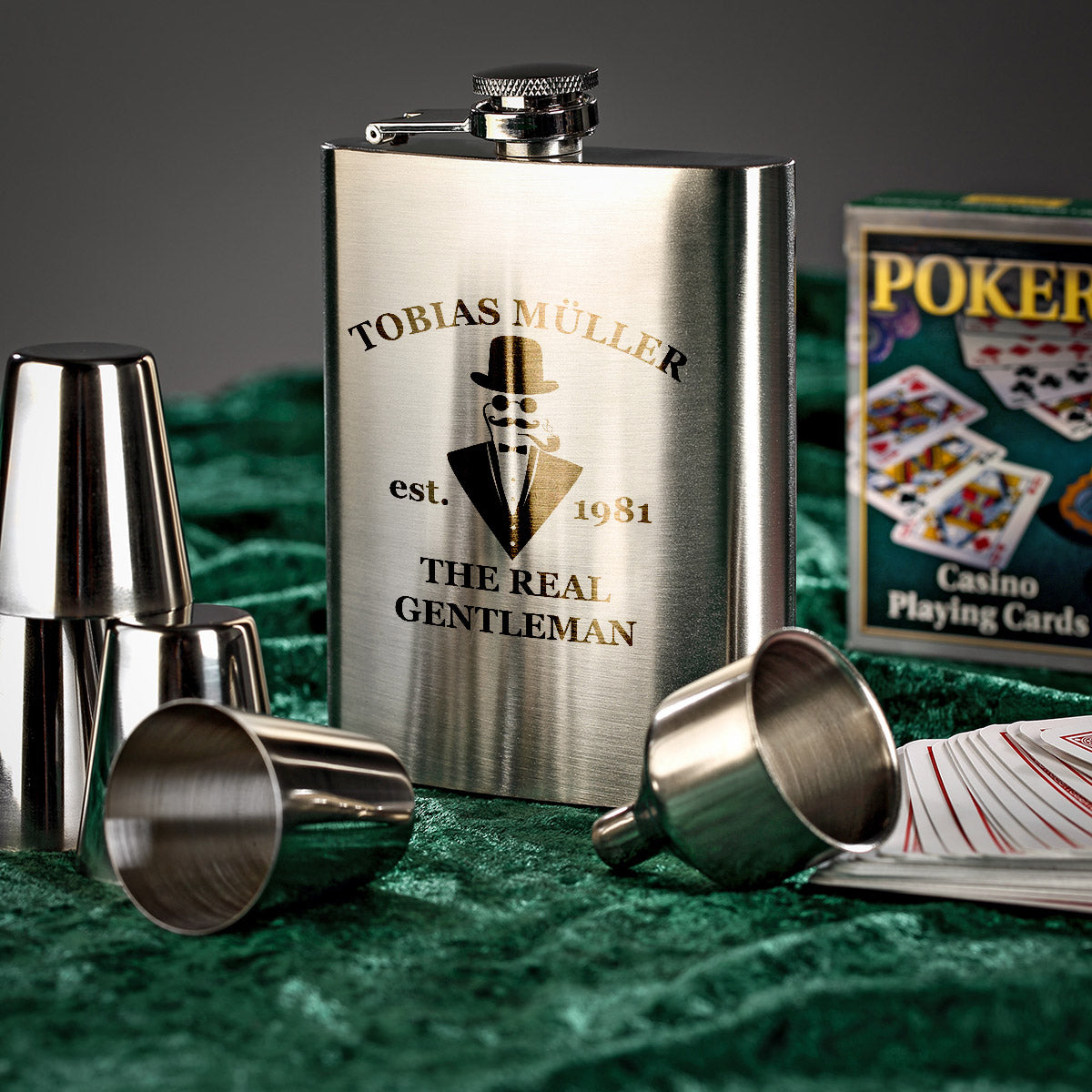 Personalisiertes Männer-Geschenk: 7-tlg. Flachmann-Set aus Edelstahl