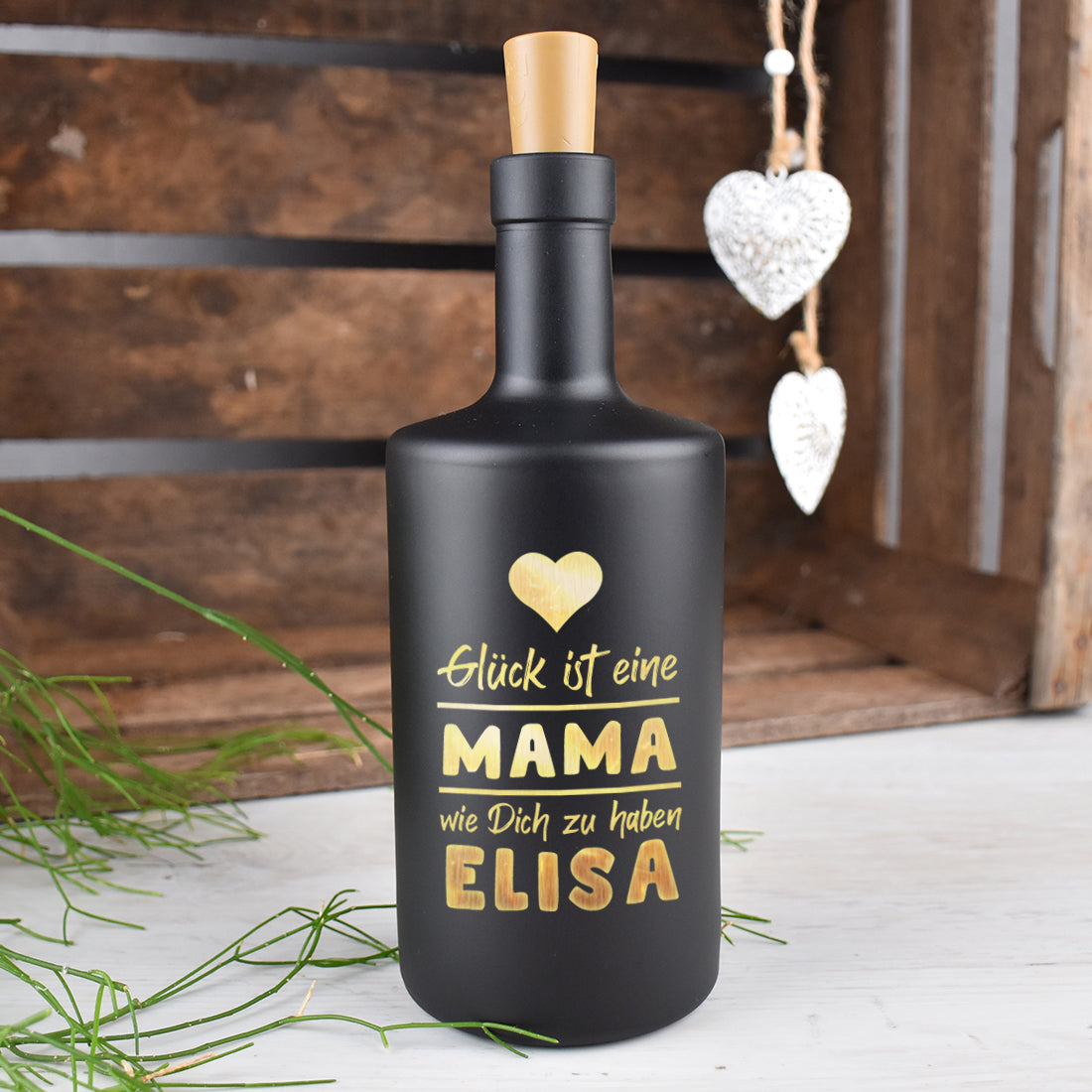 LED-Leuchtflasche in Schwarz für Mama mit Gravur