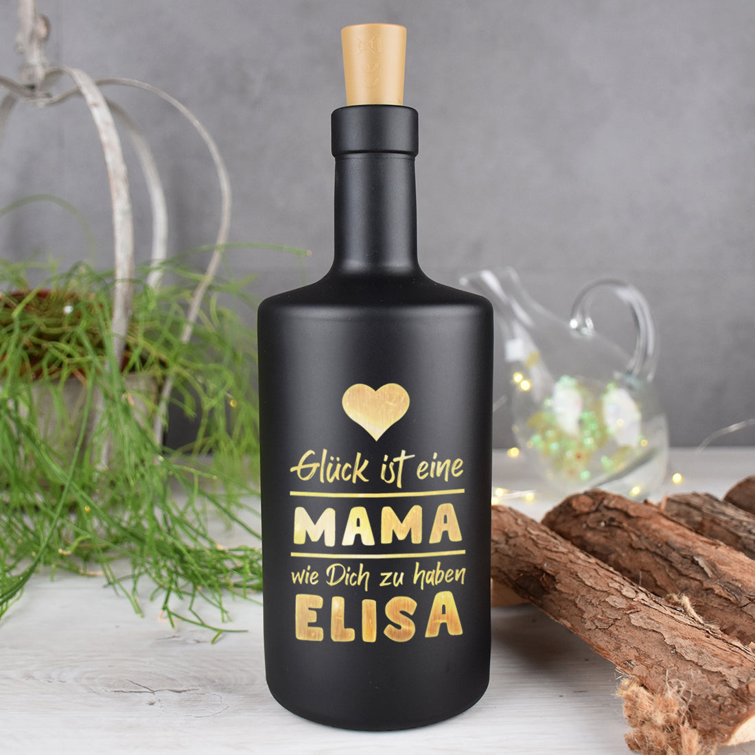 LED-Leuchtflasche in Schwarz für Mama mit Gravur