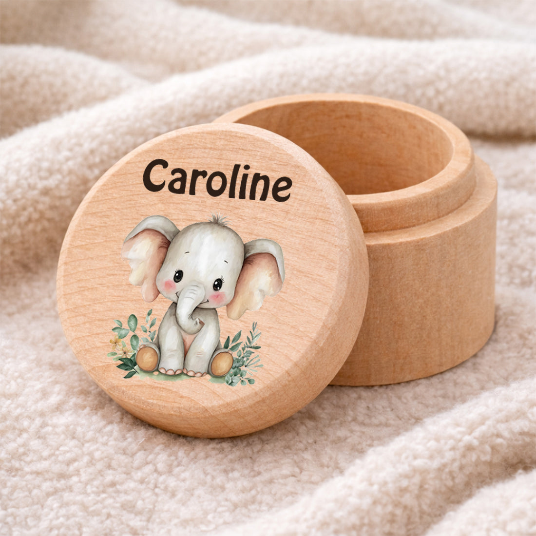 Milchzahndose aus Holz mit personalisiertem Namen Caroline und süßem Aquarell-Elefantenmotiv