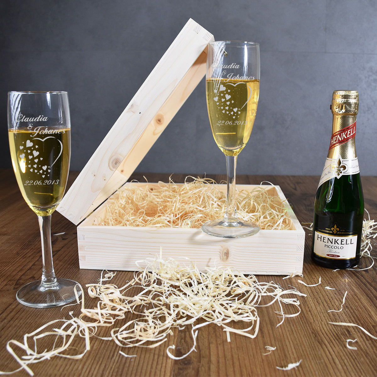 4-teiliges Sekt-Set Hochzeitsgeschenk "Herz" mit Gravur