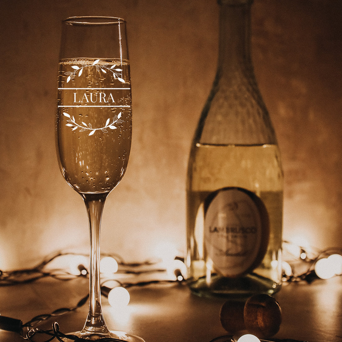 Sektglas modern 195 ml mit Wunschgravur - Motiv "Blätterkreis"