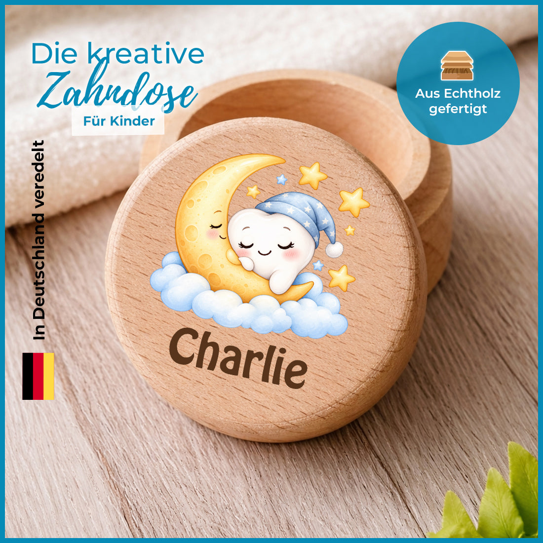 Runde Zahndose mit Motiv Mond & Zahn und Beispielname Charlie im Detailbild mit Holzmaserung