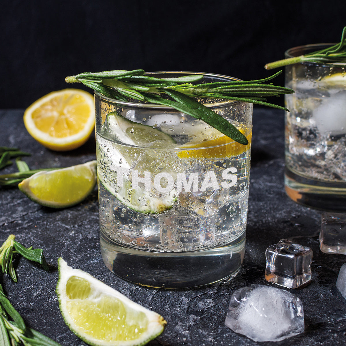 Modernes Trinkglas 320 ml mit Wunschgravur - ideal als Geschenk