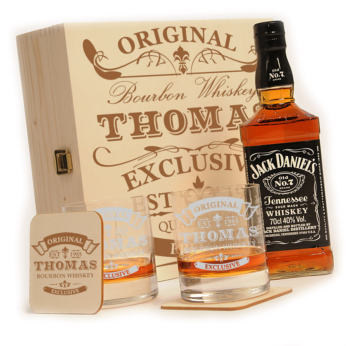 6-teiliges personalisiertes Whisky Geschenkset mit gravierter Holzkiste Thomas, Jack Daniels Flasche, zwei Gläsern und Untersetzern.
