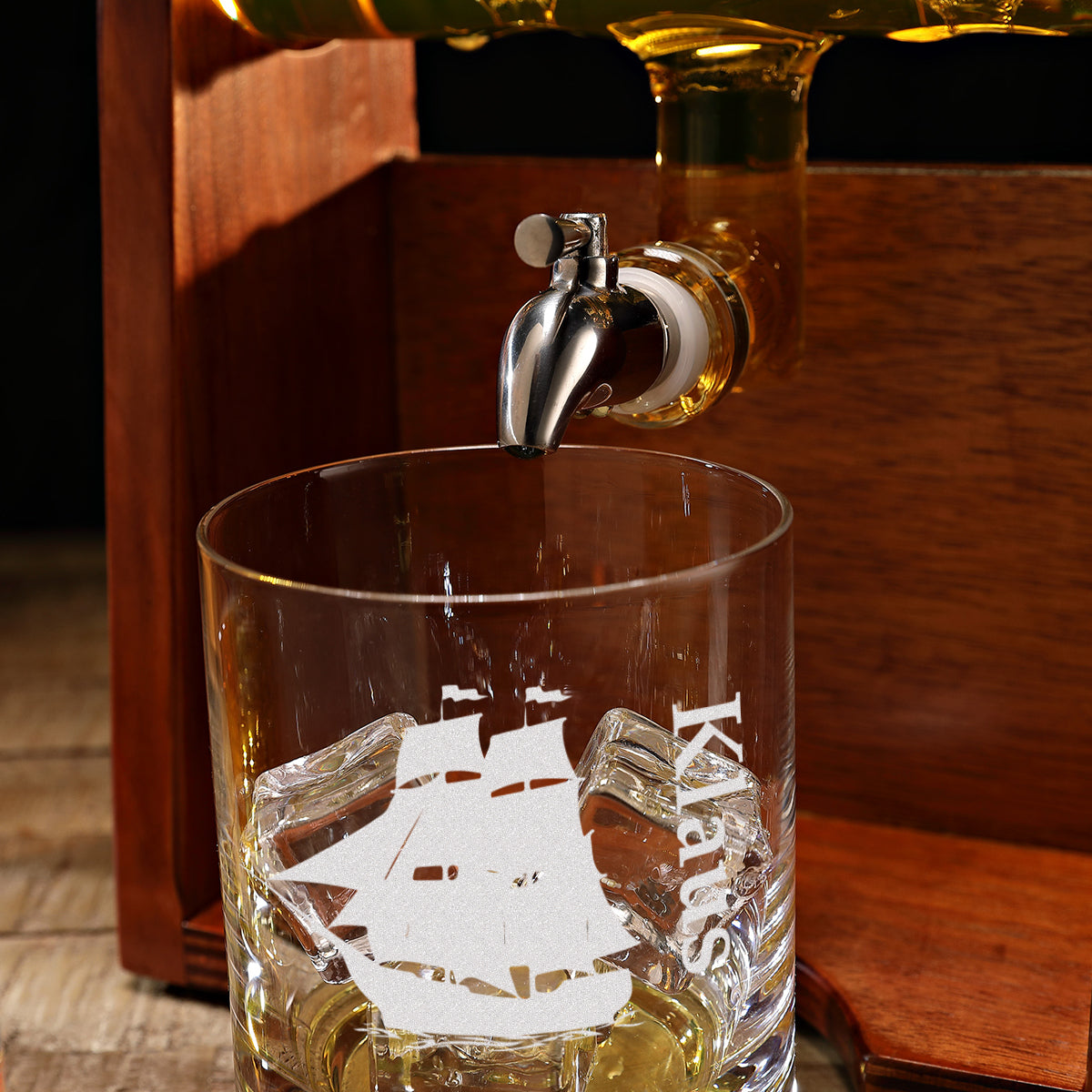 Segelschiff Dekanter mit 2 Whiskygläser 320 ml mit Gravur - Motiv "Segelschiff"