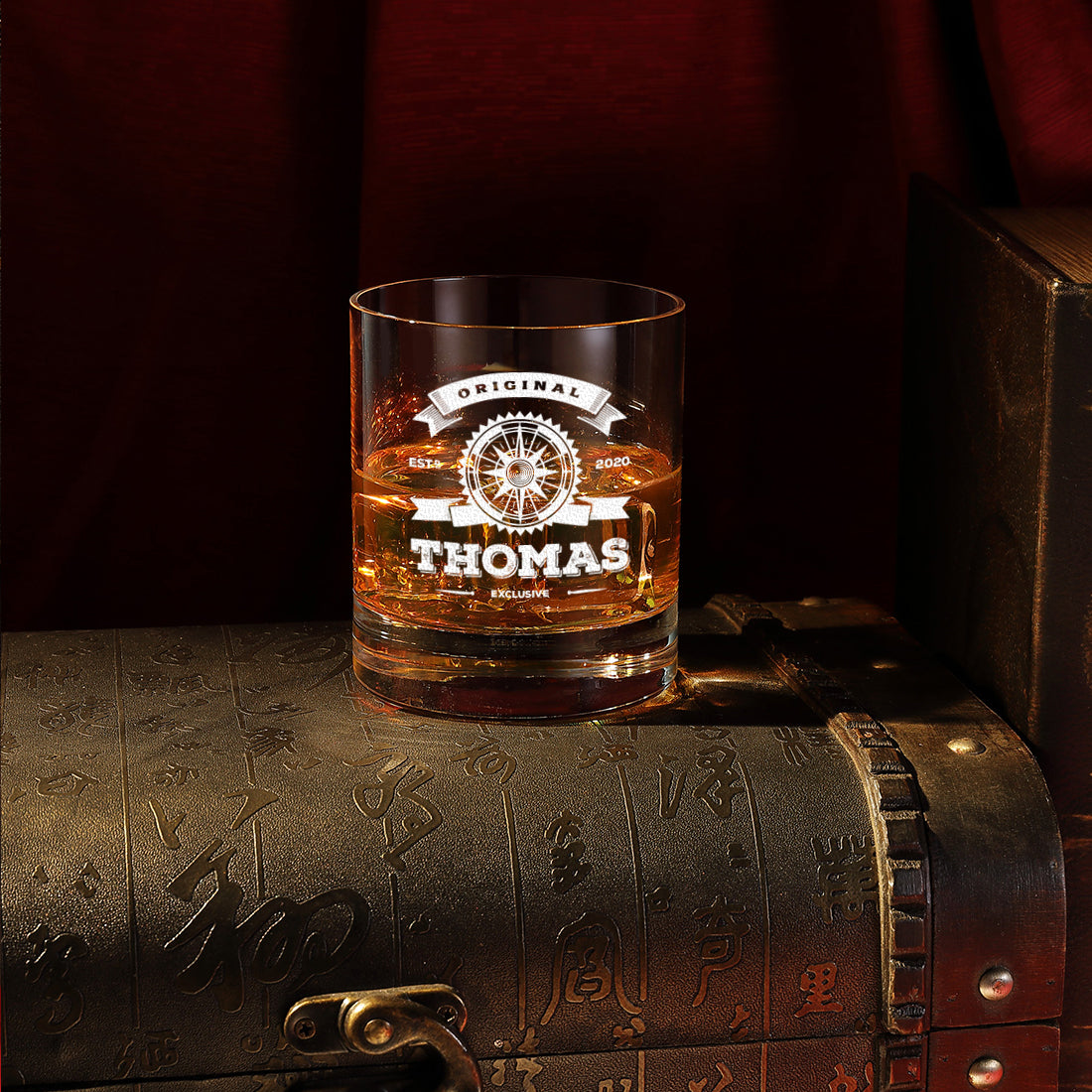 Whisky Totenkopf Dekanter 850 ml & Whiskyglas 320 ml mit Gravur - Original Exklusive